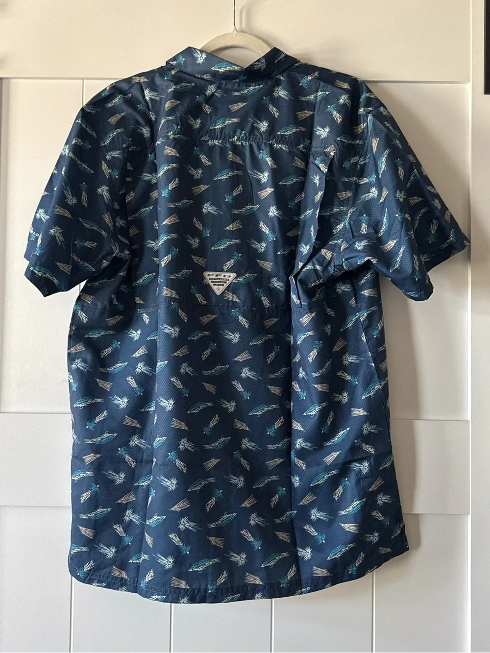 NWT Columbia Men’s Blue PFG Super Slack Tide Camp Shirt